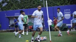 Luciano Guaycochea Optimistis Persib Siap Hadapi Musim Padat