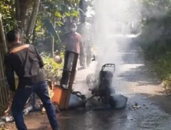 Gara-gara Korsleting, Motor Pedagang Tahu dan Tempe Terbakar Saat Berjualan di Ciambar Sukabumi