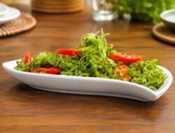 Resep Tumis Pare Bawang Putih, Gurih dan Tips Kurangi Rasa Pahit