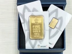 Harga Emas Antam Hari Ini Naik Rp50.000, Tembus Rp2,679 Juta per Gram