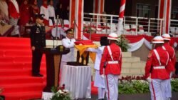 Usai Sang Saka Diturunkan, Wabup Sukabumi Tekankan Kemerdekaan Harus Diisi dengan Pengabdian
