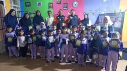 Kenalkan Mitigasi Bencana Sejak Dini, Anak-anak KB Baitul Makmur Sukabumi Belajar Lewat Boneka Tangan