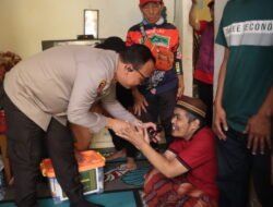 Tak Sekadar Soal Keamanan, Kapolres Sukabumi Kota Datangi Rumah Ojol yang Tertimpa Musibah