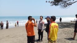 Wisatawan Asal Jakarta Hilang Terseret Ombak di Pantai Karangnaya Sukabumi, Tim SAR Gabungan Lakukan Pencarian