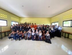Mahasiswa KKN STISIP WM Sukabumi Edukasi Bullying dan Mitigasi Bencana di SMPN 3 Jampang Kulon