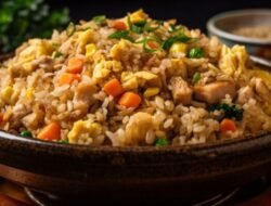 Nasi Goreng Jadi Street Food Terbaik di Asia Tenggara, Sate Ayam Juga Masuk Daftar