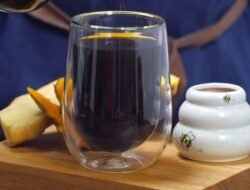 Resep Jamu Anti Maag, Minuman Tradisional dari Jahe dan Kunyit