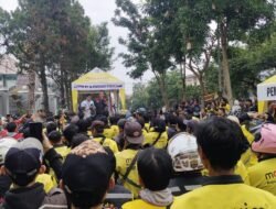 Jalan Dago Kota Sukabumi Menguning, Ratusan Ojol Maxim Tuntut Evaluasi Kebijakan Aplikator