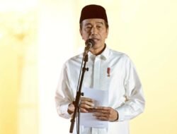 Jokowi Akhirnya Buka-bukaan Sudah Jadi Anggota PSI, Pamer KTA di Bandung