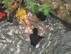 Pria Diduga Maling Tenggelam di Sungai Cicatih Parungkuda Ditemukan Meninggal Dunia