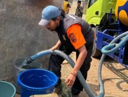 Kran Air Mulai Menipis, Bantuan Air Bersih Disalurkan ke Warga Sejumlah Wilayah Sukabumi
