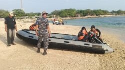 Terkendala Arus dan Angin Kencang, Pencarian Dua Pemuda Hilang di Pantai Cibuaya Masih Nihil