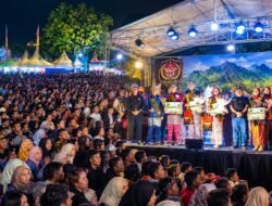 Lapang Lodaya Setra Surade Jadi Lautan Manusia, Penutupan Jampang Ngabhuana 3 Penuh Semarak
