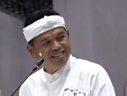 Sidak Pabrik VinFast di Subang, KDM Soroti Rekrutmen hingga Nasib Sopir Taksi Listrik