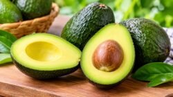 Tips Menyimpan Alpukat Agar Tak Cepat Cokelat Dan Lembek